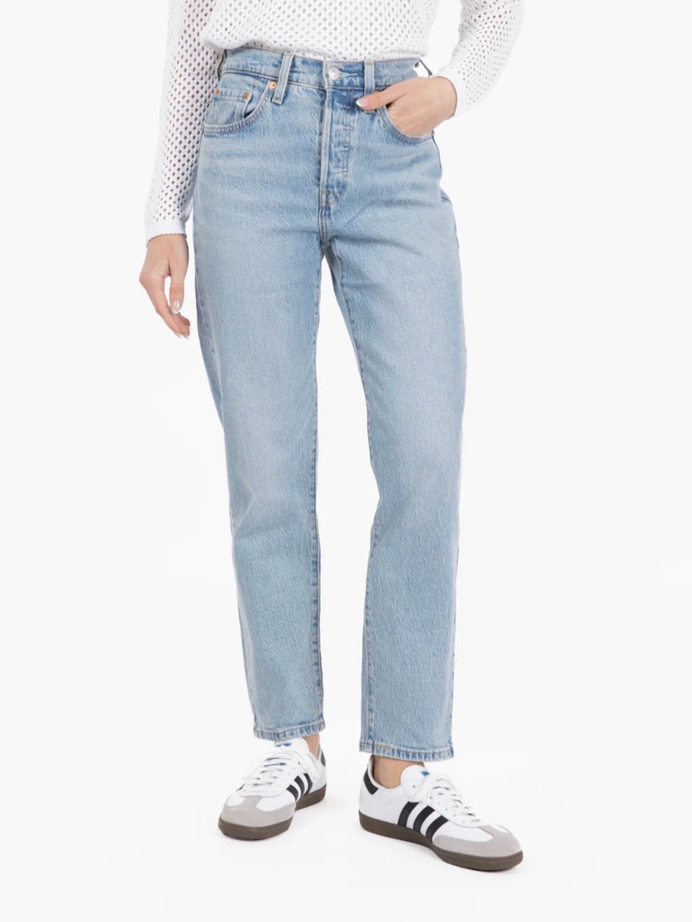 Levi’s 501 in perfect light blue LONG Inseam!
